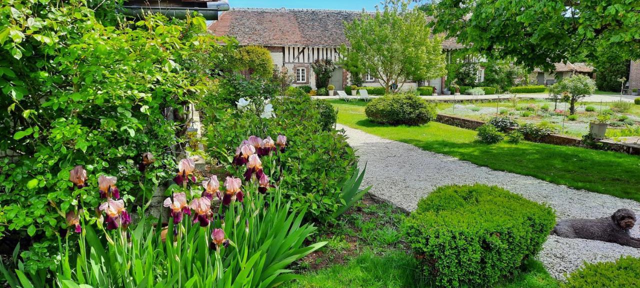 Domaine De La Creuse Bed & Breakfast Moussey  Exterior photo