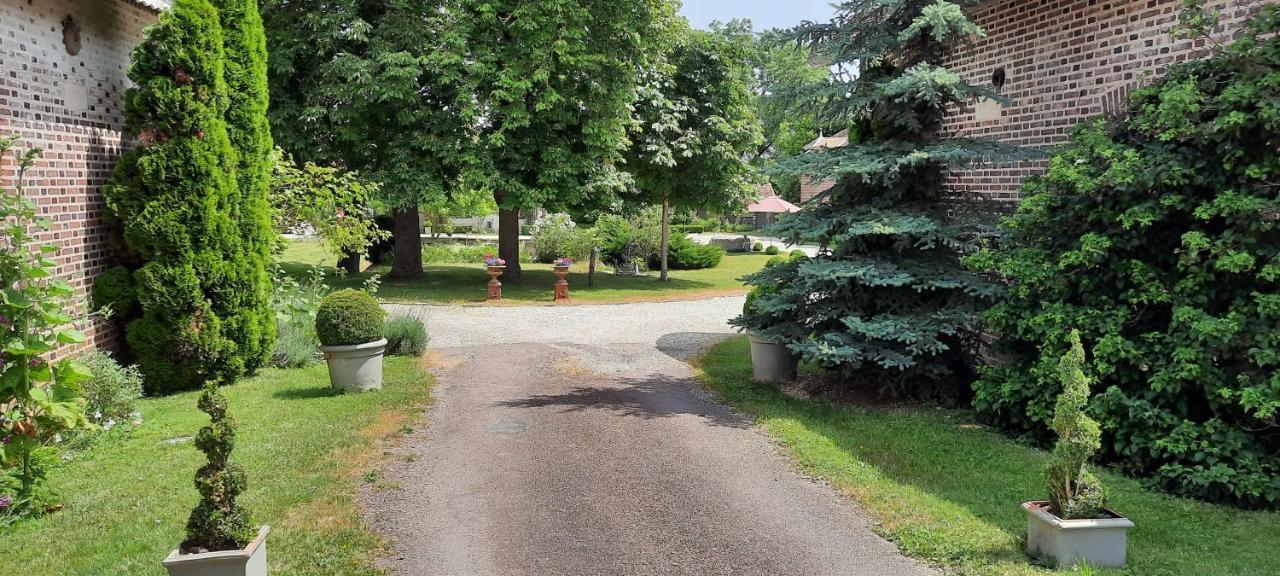 Domaine De La Creuse Bed & Breakfast Moussey  Exterior photo