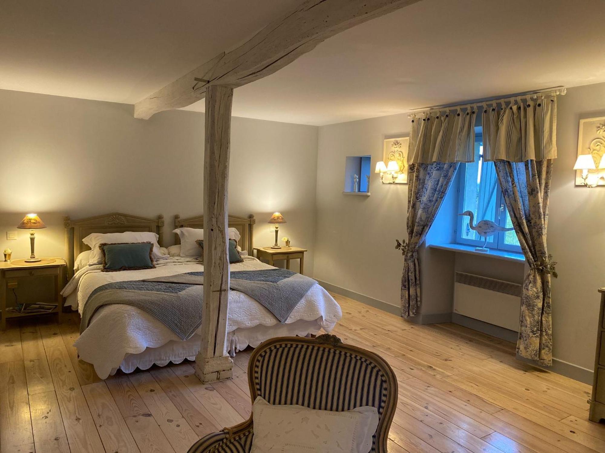 Domaine De La Creuse Bed & Breakfast Moussey  Exterior photo